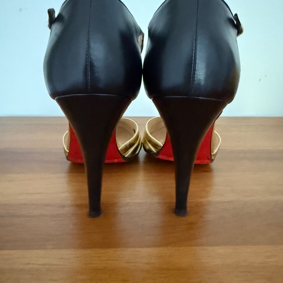 Christian Louboutin Gino 100 Tri-Color T-Strap Pumps - Picture 3 of 5